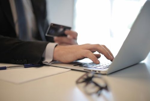  Cổng giải trí trực tuyến 